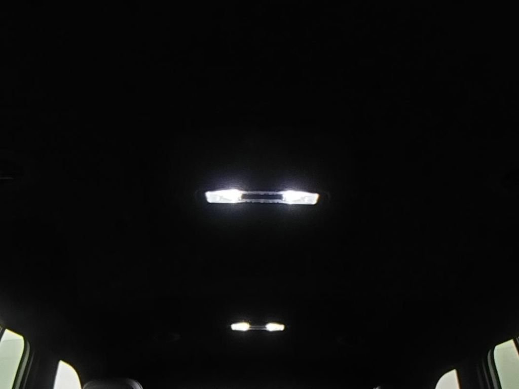 Certified 2026 GMC Acadia Elevation w/ Elevation Premium Package FWD image 20
