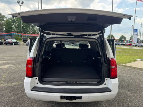 Used 2017 Chevrolet Suburban LT AWD/4WD image 14
