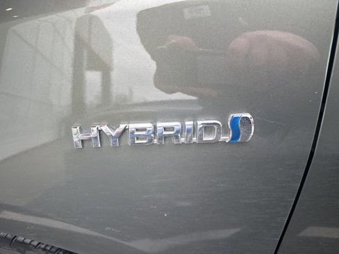 Used 2013 Toyota Camry XLE image 5