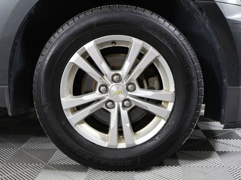 Used 2017 Chevrolet Equinox LS image 6