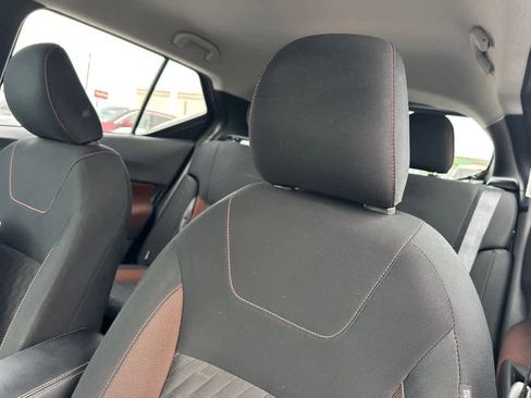 Used 2024 Nissan Kicks SR image 15