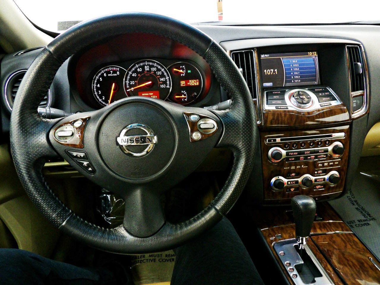 Used 2011 Nissan Maxima 3.5 SV w/ Monitor Pkg FWD image 17