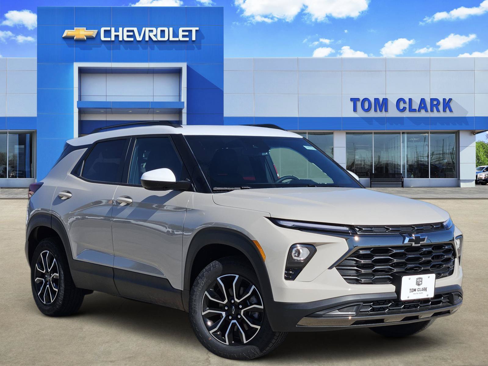 New 2026 Chevrolet TrailBlazer ACTIV w/ Convenience Package AWD/4WD image 1