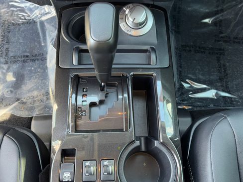 Certified 2023 Toyota 4Runner 40th Anniversary SE image 28