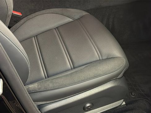 Used 2022 Mercedes-Benz E 53 AMG 4MATIC Sedan image 11