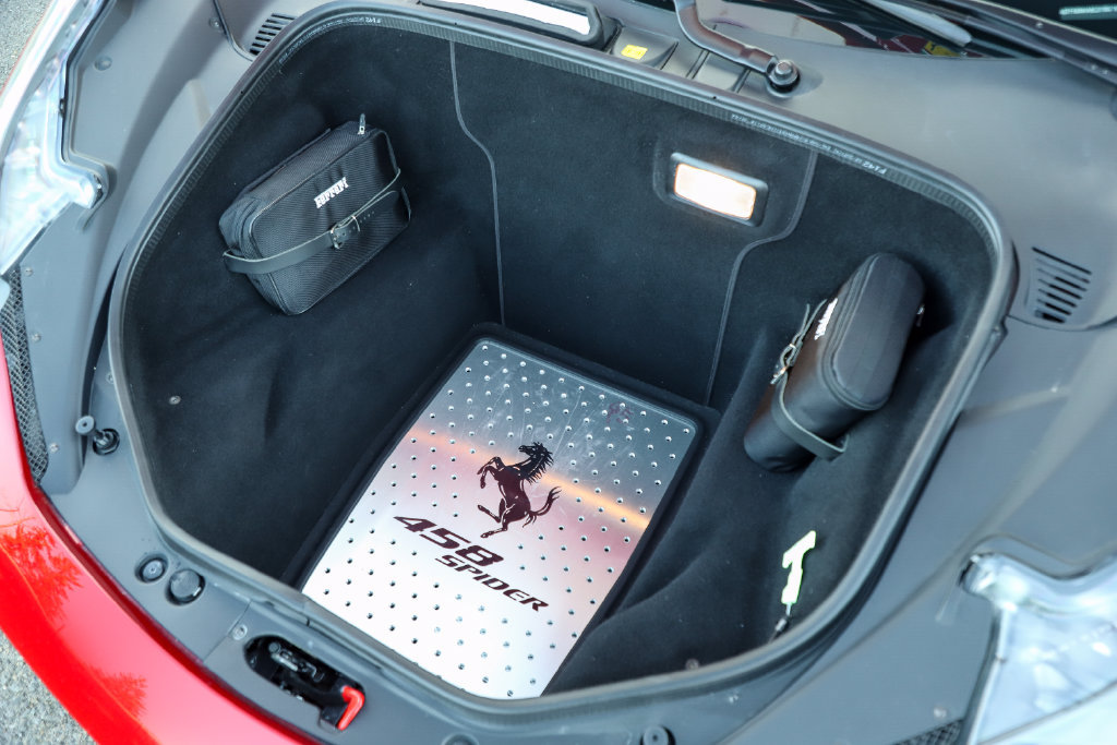 Used 2012 Ferrari 458 Spider RWD image 47