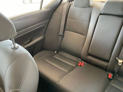 Used 2025 Nissan Altima 2.5 SV FWD image 37