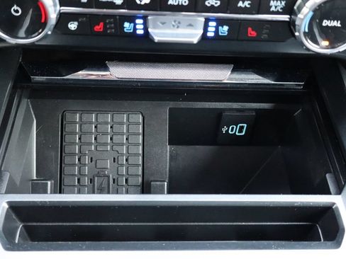 Used 2023 Ford F350 Lariat w/ Sport Appearance Package AWD/4WD image 11