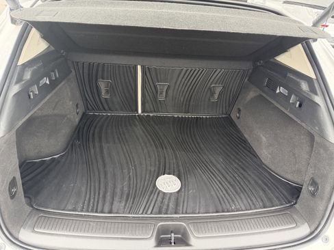 Used 2023 Buick Envision Avenir image 11