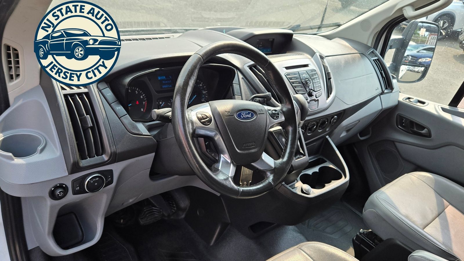 Used 2017 Ford Transit 250 130 Low Roof w/ Premium Package RWD image 6
