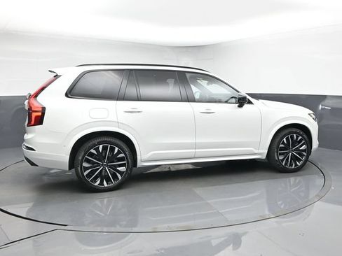 New 2026 Volvo XC90 B6 Ultra AWD/4WD image 9