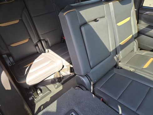 Used 2023 GMC Yukon XL AT4 w/ AT4 Premium Plus Package image 29