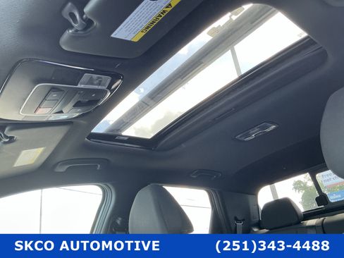 Used 2023 Hyundai Santa Cruz SEL Premium image 26