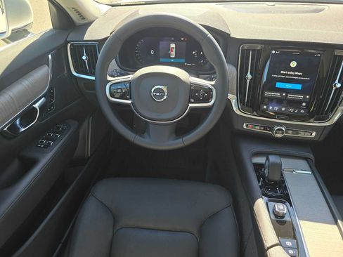Used 2025 Volvo S90 B6 Plus w/ Protection Package Premier AWD/4WD image 17