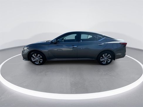 Used 2021 Nissan Altima 2.5 S image 5
