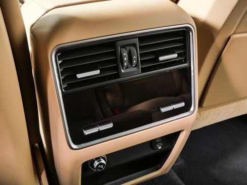Certified 2023 Porsche Cayenne Coupe AWD/4WD image 22