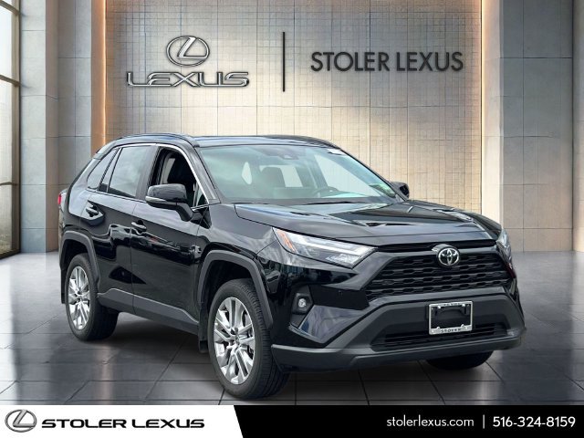 Used 2025 Toyota RAV4 XLE Premium w/ Weather Package AWD/4WD image 1