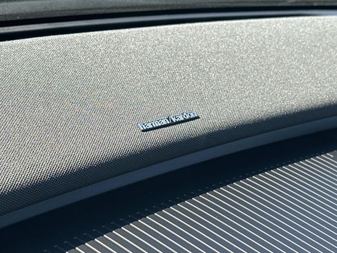 New 2026 Volvo EX30 Plus image 12