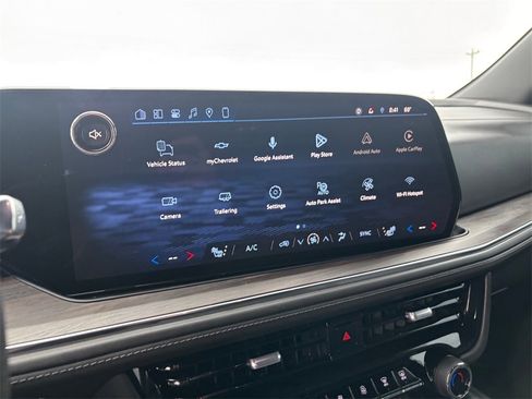 Used 2026 Chevrolet Tahoe Z71 w/ Comfort Package image 18