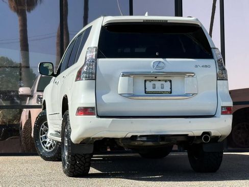 Used 2017 Lexus GX 460 w/ Navigation Package AWD/4WD image 8