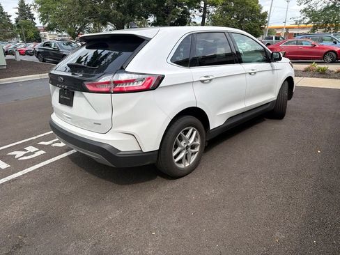 Used 2023 Ford Edge SEL w/ Convenience Package AWD/4WD image 5