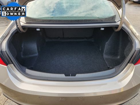 Used 2025 Chevrolet Malibu LT image 18