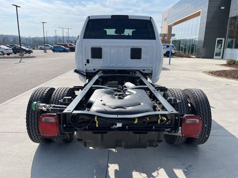 New 2026 RAM 5500 Tradesman image 17