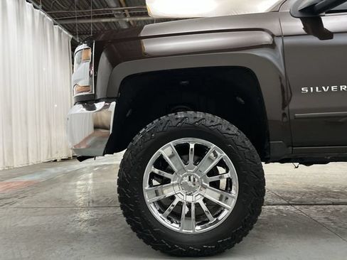 Used 2019 Chevrolet Silverado 1500 LT w/ All Star Edition AWD/4WD image 21