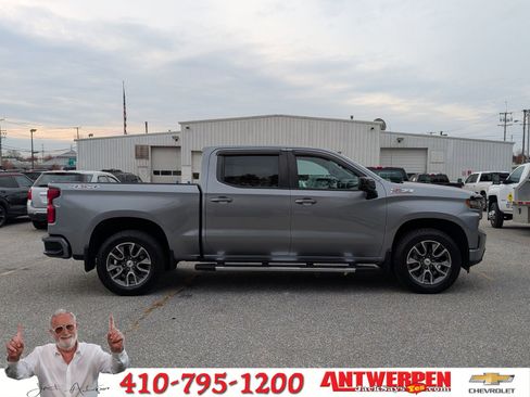 Used 2020 Chevrolet Silverado 1500 RST image 2