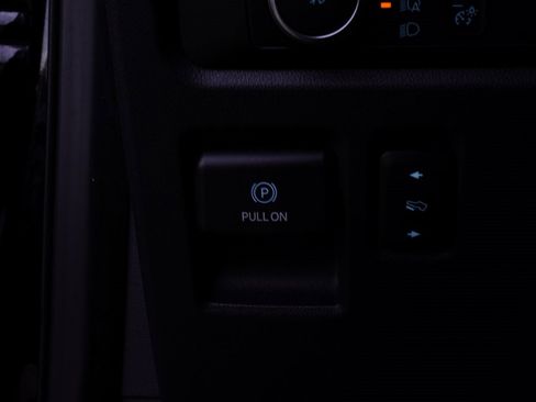 Used 2022 Ford Expedition Max Limited image 31