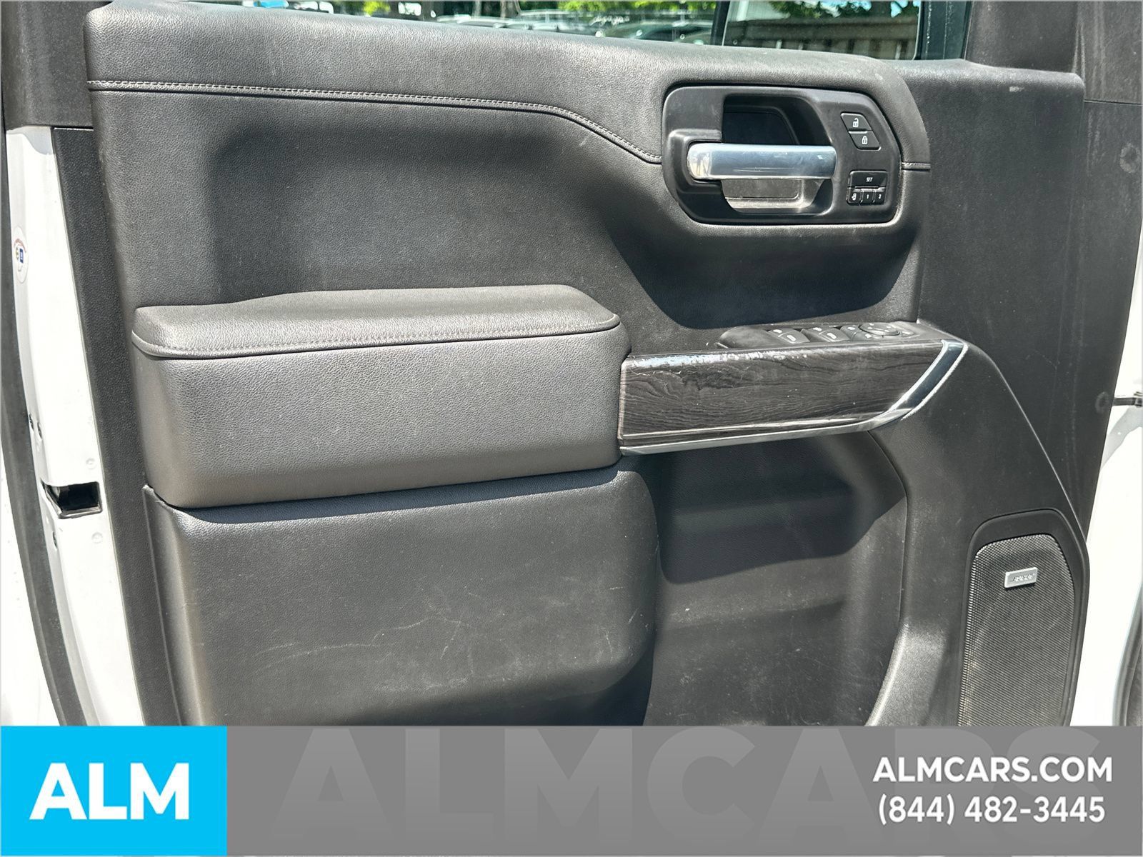 Used 2021 Chevrolet Silverado 1500 LTZ w/ Technology Package AWD/4WD image 11