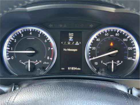 Used 2015 Toyota Highlander XLE image 22