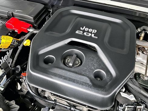 Used 2021 Jeep Wrangler Unlimited Sport image 27