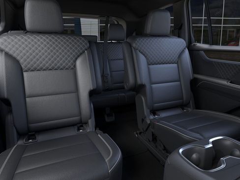 New 2025 GMC Acadia Denali w/ Super Cruise Package AWD/4WD image 25