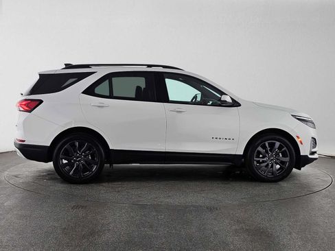 Used 2024 Chevrolet Equinox RS w/ RS Leather Package FWD image 2