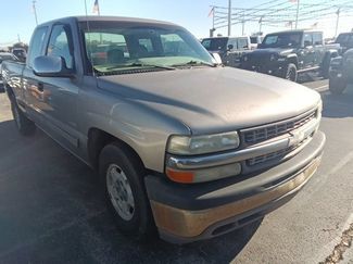 Used 2002 Chevrolet Silverado 1500 LS w/ Heavy Duty Suspension Pkg RWD video 1