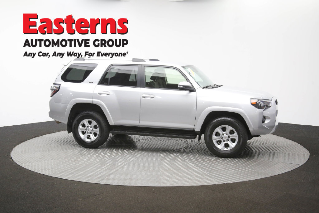 Used 2024 Toyota 4Runner SR5 AWD/4WD image 42
