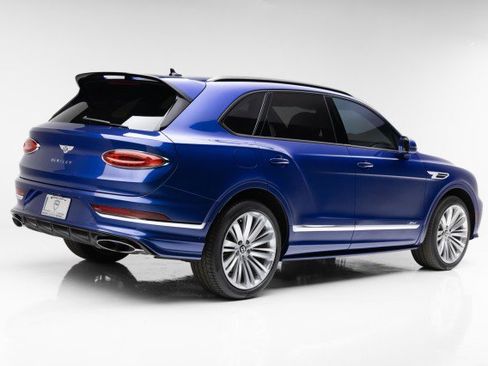 Used 2022 Bentley Bentayga Speed image 15