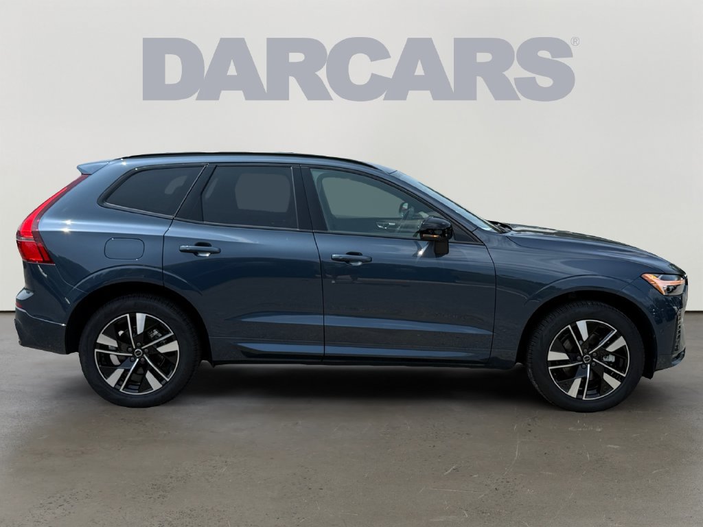Certified 2026 Volvo XC60 B5 Plus w/ Climate Package AWD/4WD image 8