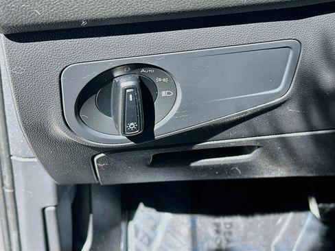Used 2019 Volkswagen Tiguan S AWD/4WD image 16
