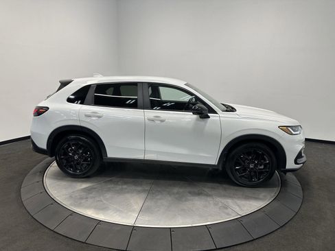 Certified 2023 Honda HR-V Sport image 8