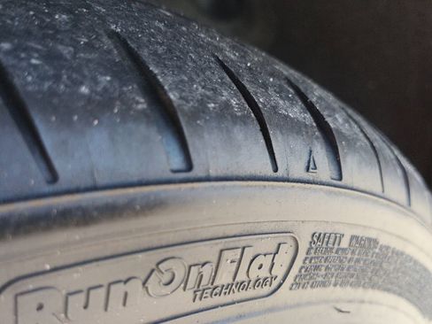 Used 2016 BMW 740i image 12