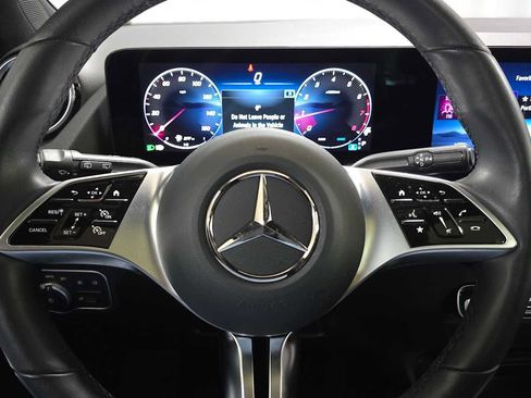 Certified 2026 Mercedes-Benz GLA 250 4MATIC image 27