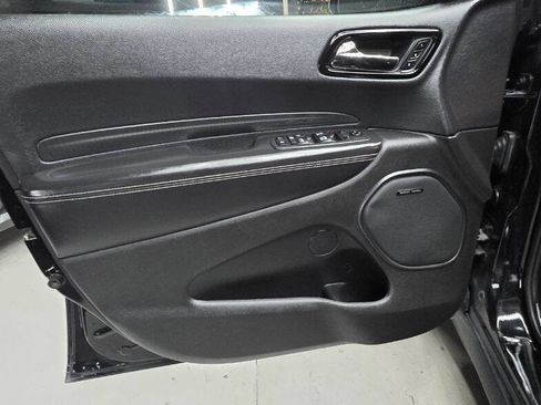 Used 2021 Dodge Durango SRT w/ Technology Group AWD/4WD image 23