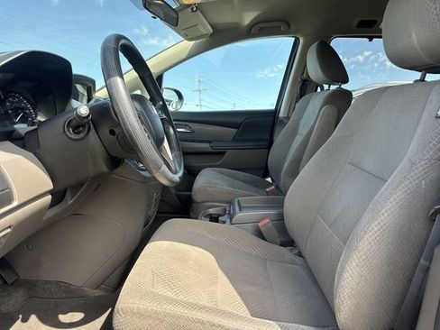 Used 2016 Honda Odyssey SE image 12