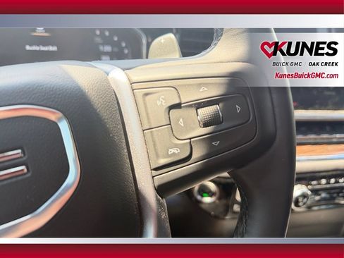 Used 2023 GMC Sierra 1500 Elevation w/ Preferred Package AWD/4WD image 18