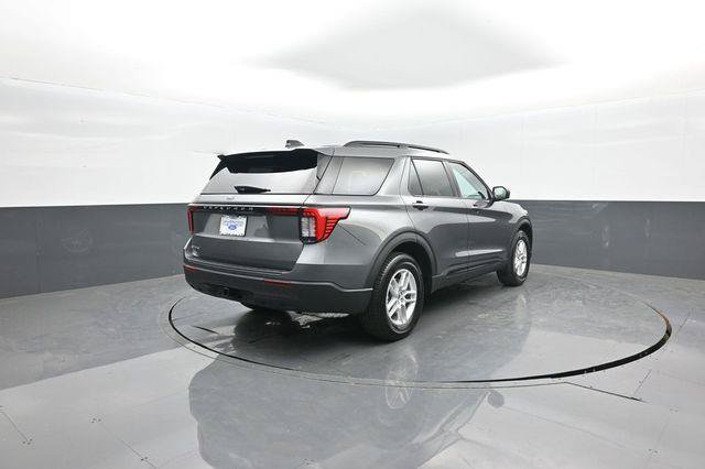 New 2026 Ford Explorer Active RWD image 7