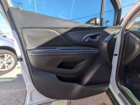 Used 2017 Buick Encore Preferred image 11