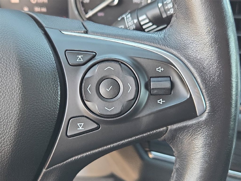 Certified 2021 Buick Enclave Essence w/ Sound and Sites Package FWD image 39