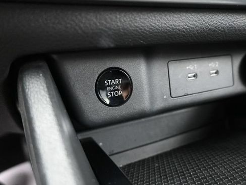 Used 2026 Nissan Rogue SV FWD image 30